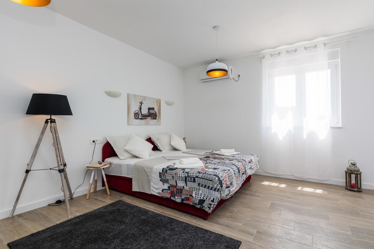 Apartments Marta 1 Zadar Luaran gambar